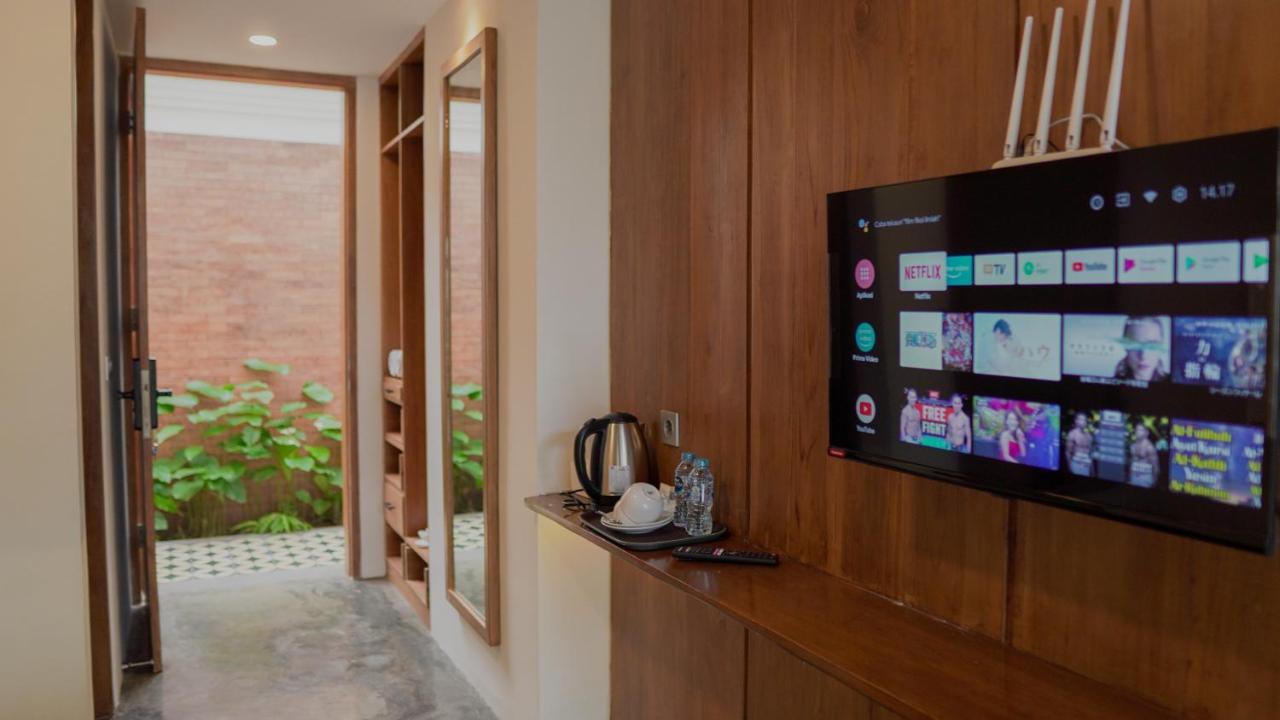 Smedi Coliving 호텔 요그야카르타 외부 사진